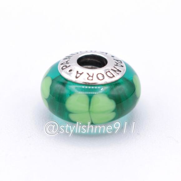 Authentic PANDORA Kiss Me, I'm Irish Charm - Picture 6 of 9